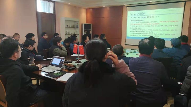 视频教程作为一种新型培训方式，具有以下优势：